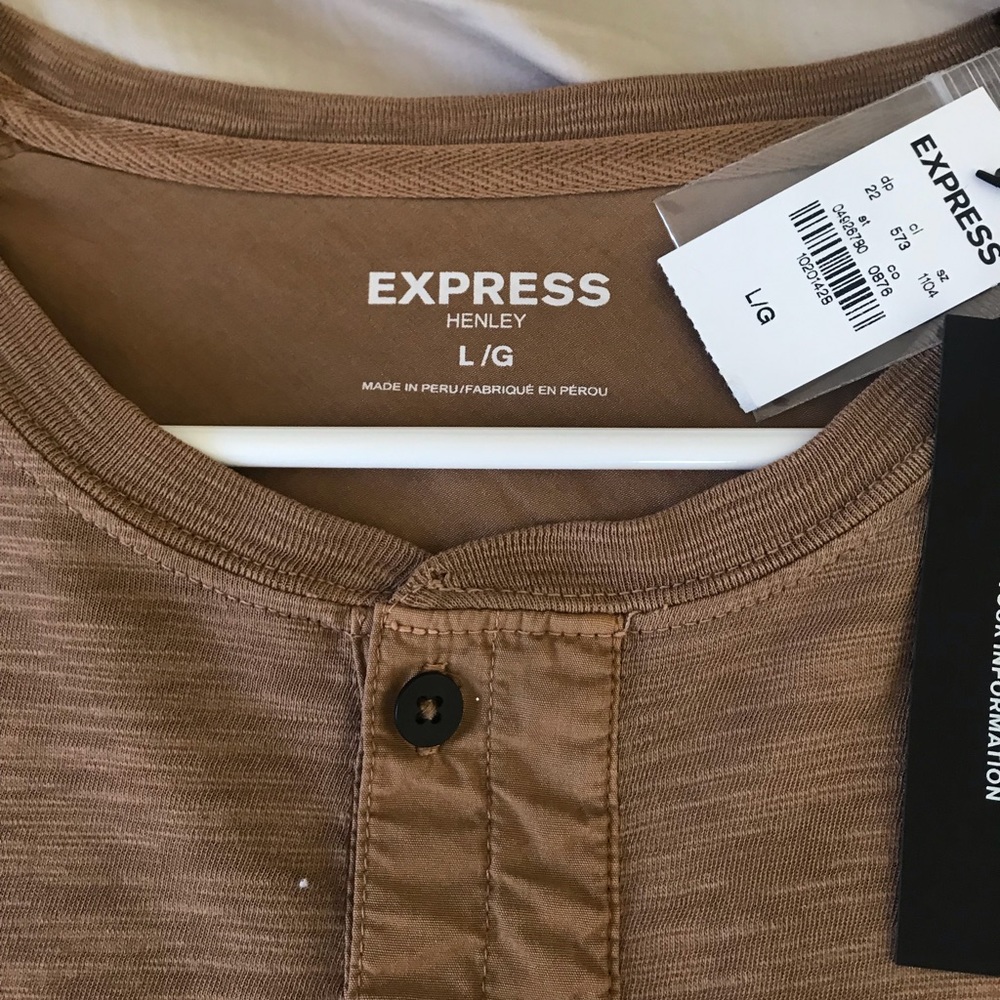 Men’s dress casual shirts